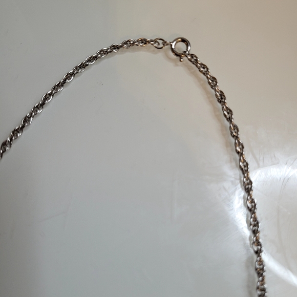 Montana-like Silver Necklace - Picture 5 of 6